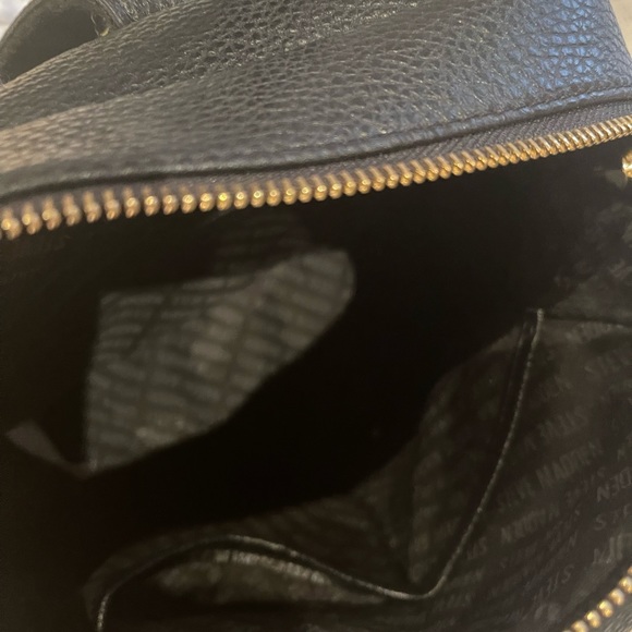 Backpack - Picture 4 of 4